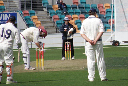 Sam Nogajski, cricket umpire