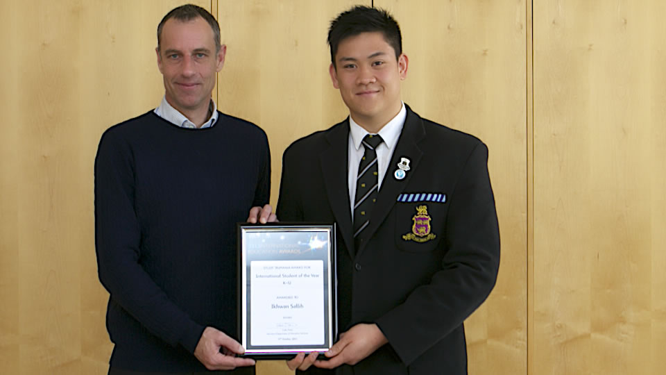 News - Hutchins student and teacher awarded top prizes by Study Tasmania