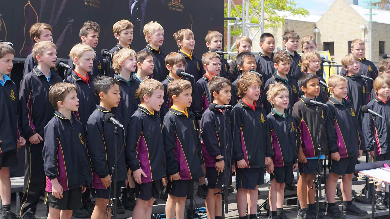 Year 2 boys performing ‘Gecko’ at Count us In.