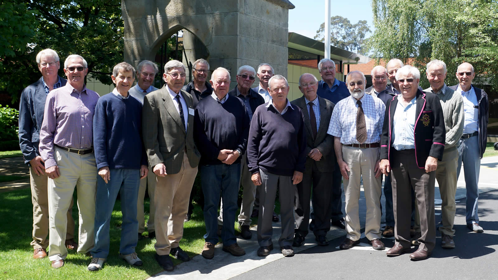 1957 Leavers celebrating their 60 year reunion