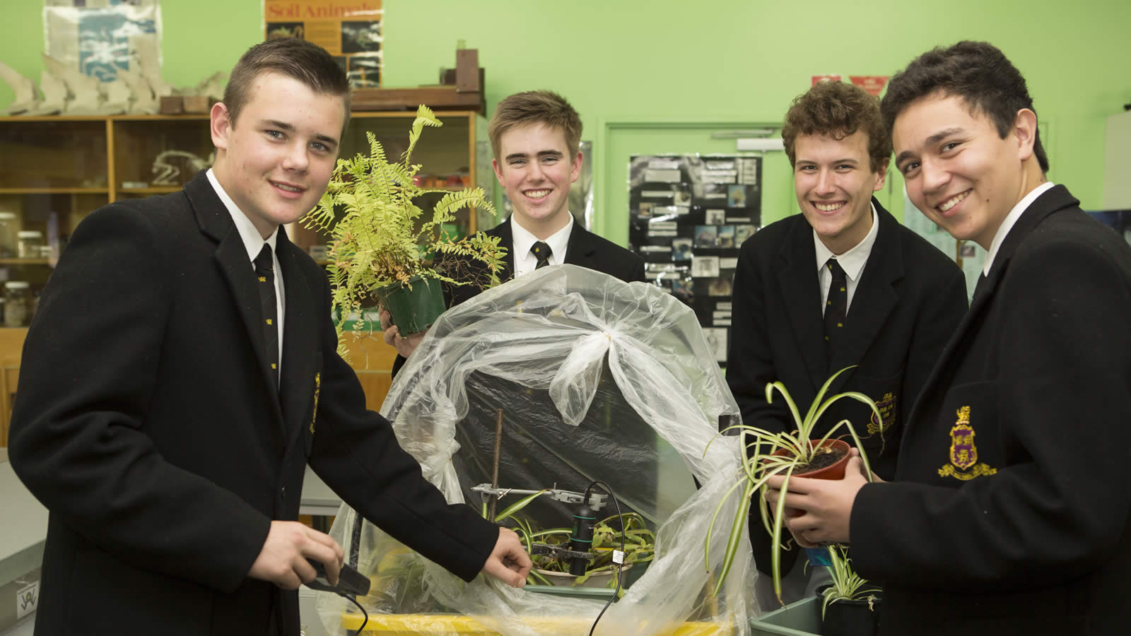 Thomas Baddiley, Thomas Young, Timothy Lindsay and Angus Szoke at the ISSC (large)