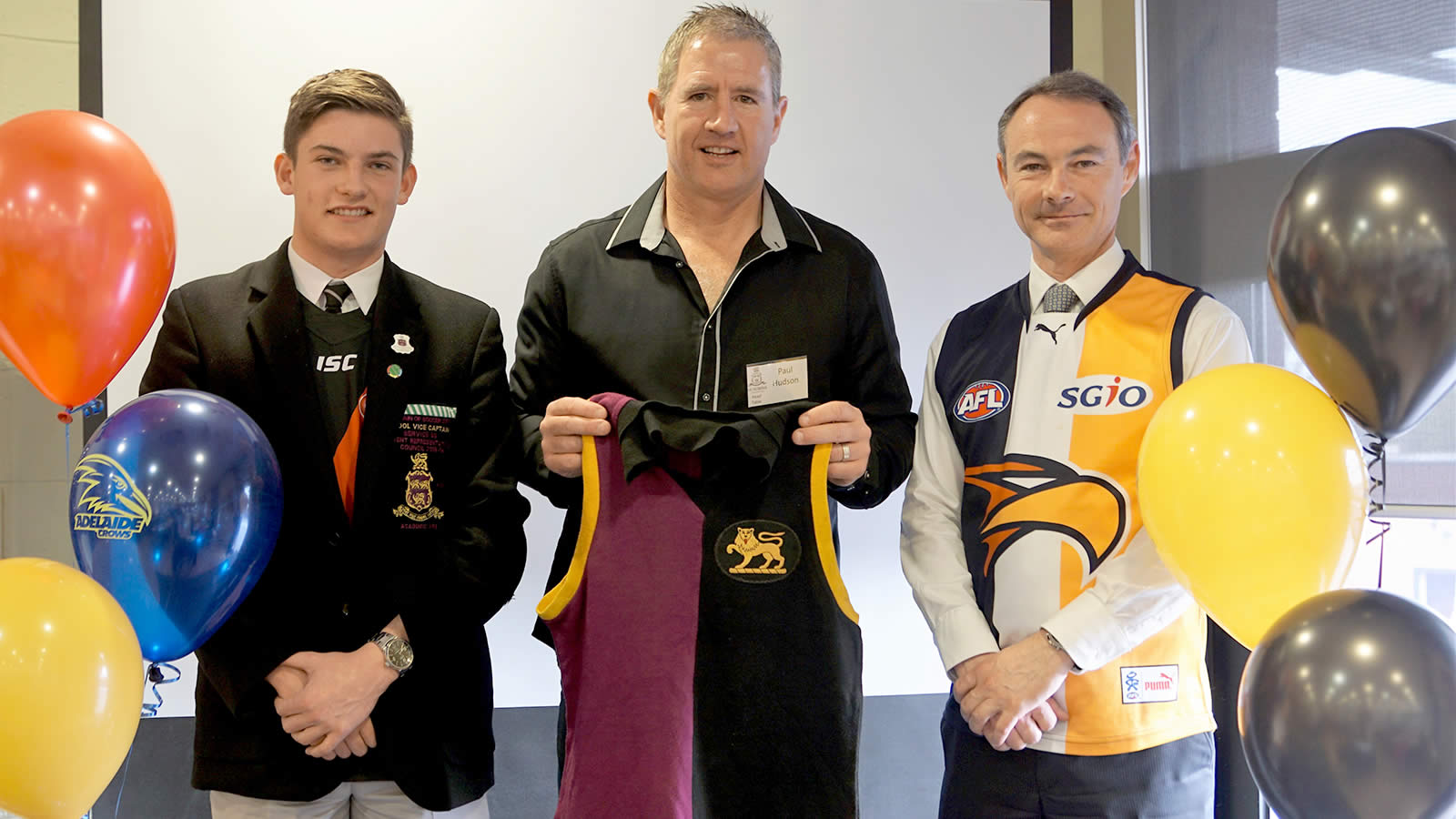 L–R School Vice-Captain Will Smith, Paul Hudson and Headmaster Dr Rob McEwan